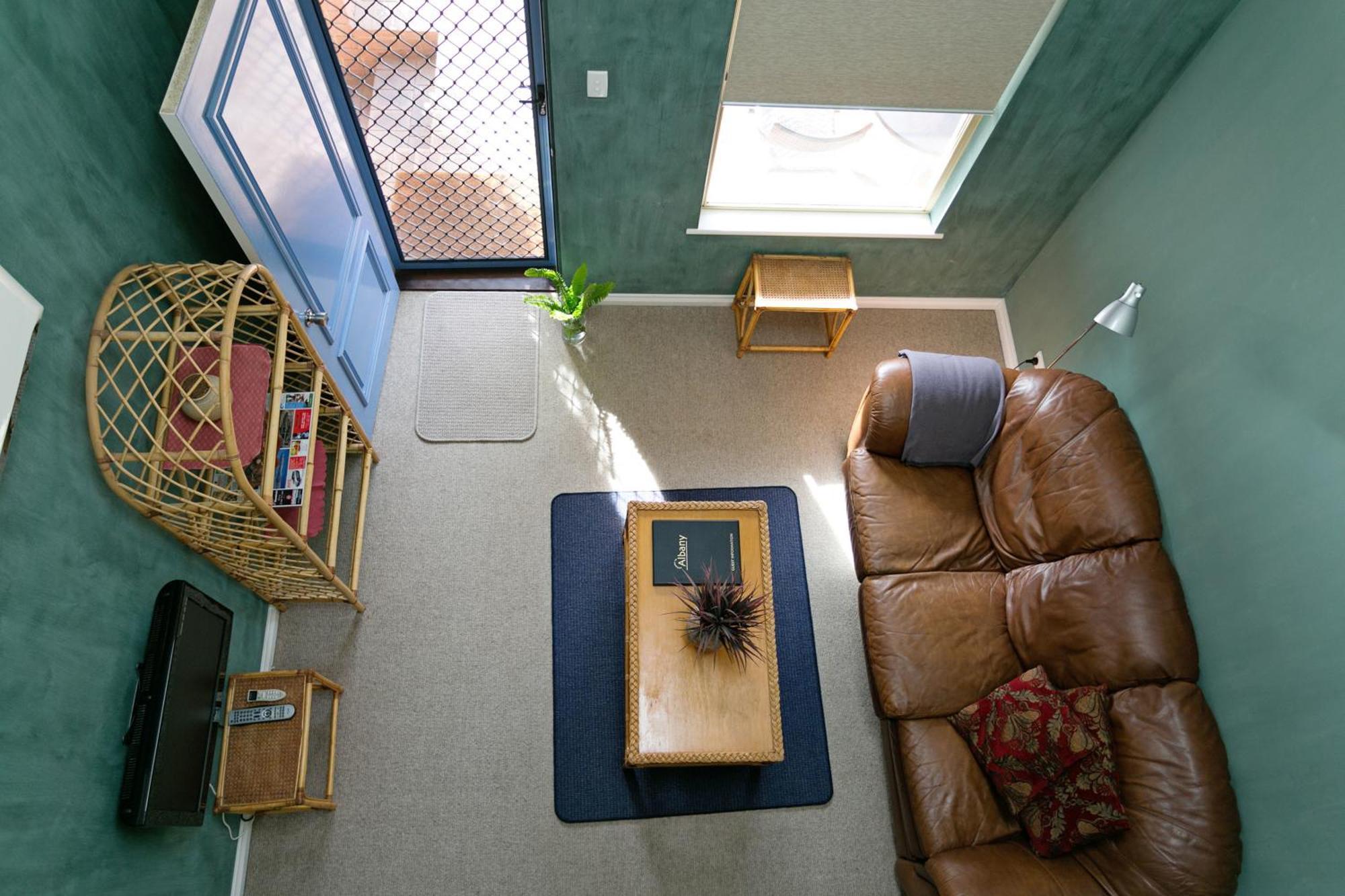 Dolphin Lodge Albany - Self Contained Apartments At Middleton Beach Экстерьер фото