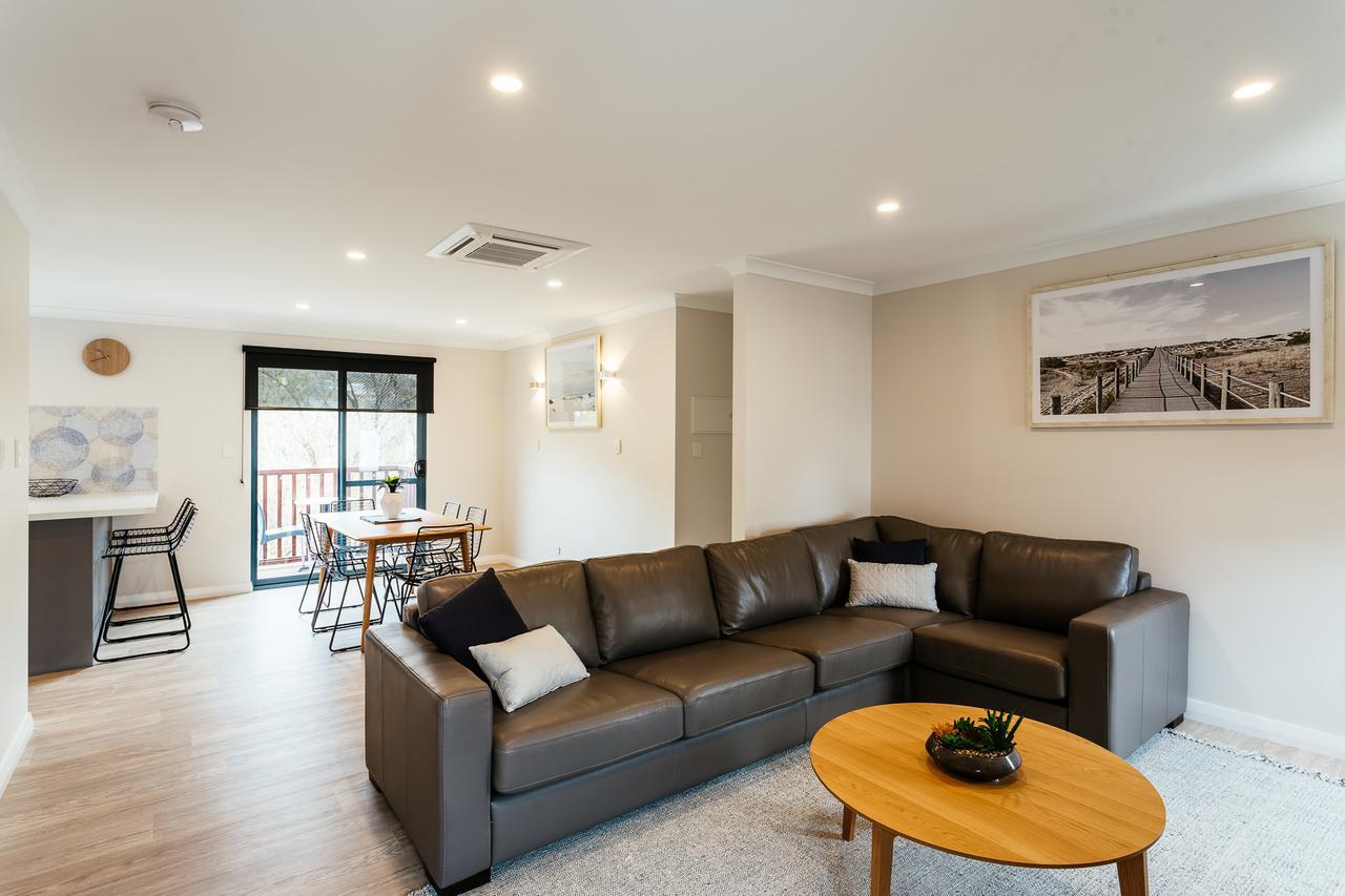 Dolphin Lodge Albany - Self Contained Apartments At Middleton Beach Экстерьер фото