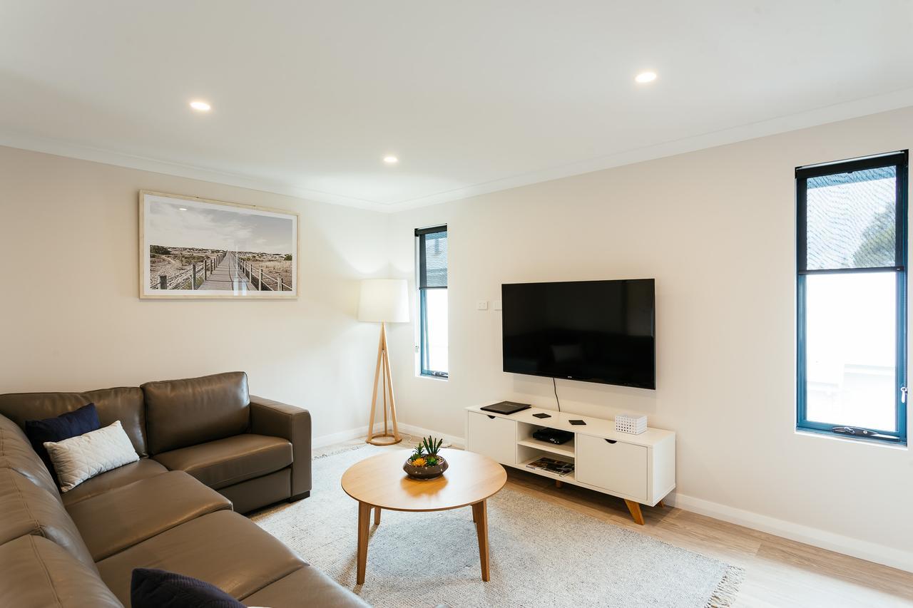 Dolphin Lodge Albany - Self Contained Apartments At Middleton Beach Экстерьер фото