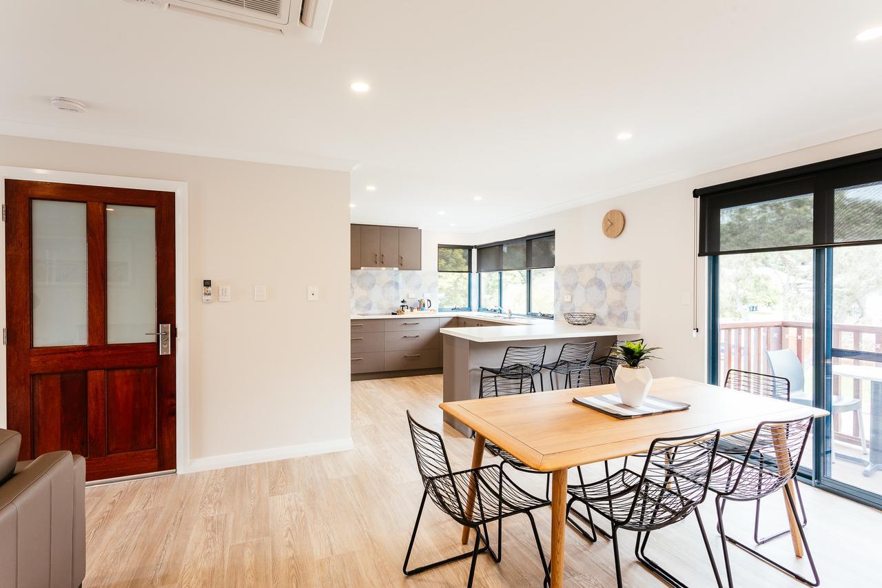 Dolphin Lodge Albany - Self Contained Apartments At Middleton Beach Экстерьер фото